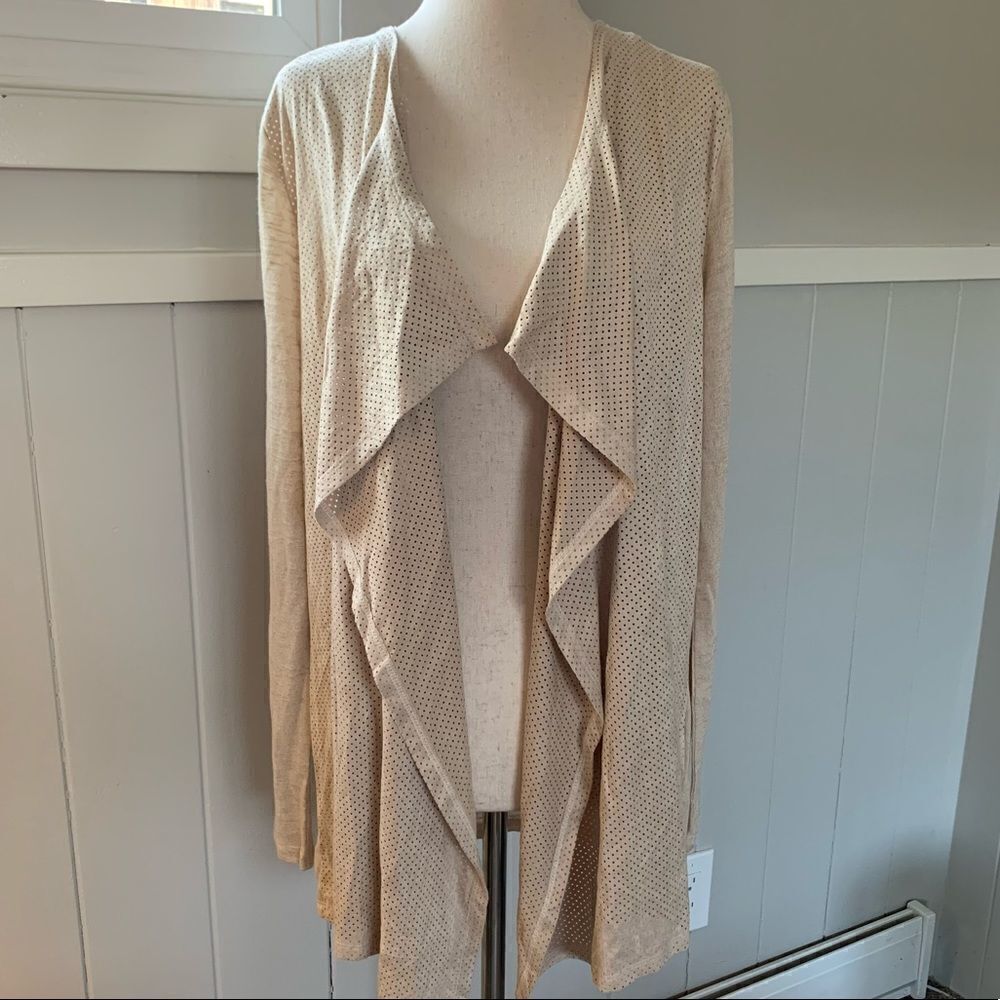 Melanie Lyne Drape front open cardigan faux suede tan oatmeal sz medium